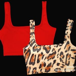 NWOT Bundle of 2  tank crop tops M